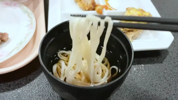 日本秋田必吃美食稻庭烏龍麵