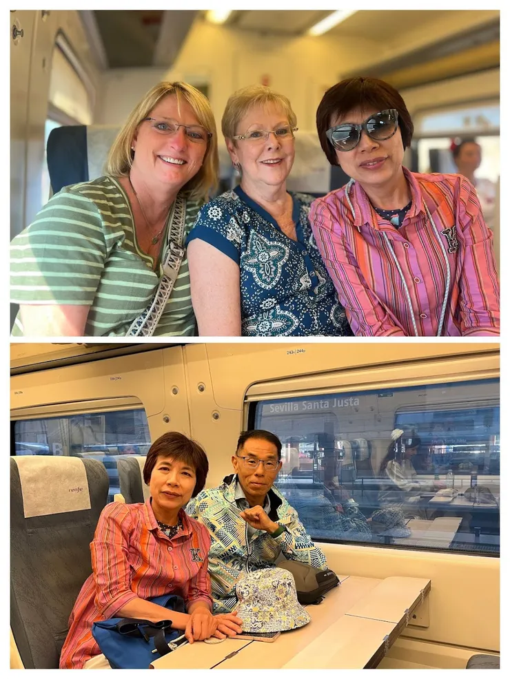 和來自美國的旅客相對而坐