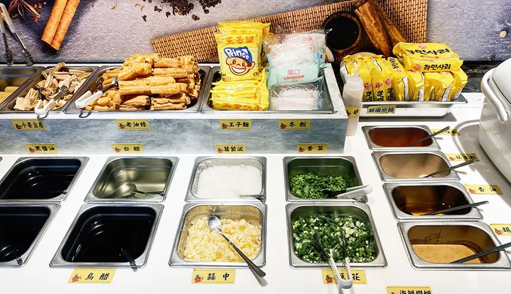 桃園林口火鍋吃到飽推薦-魔椒頂級鴛鴦鍋-林口店