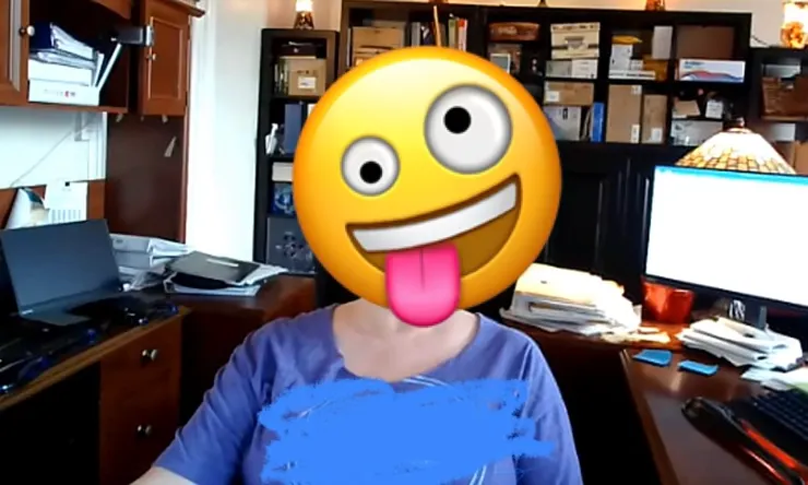 一位律師在一個提早安排好的會議中的穿著，好像不能怪我的鄰居會擔心