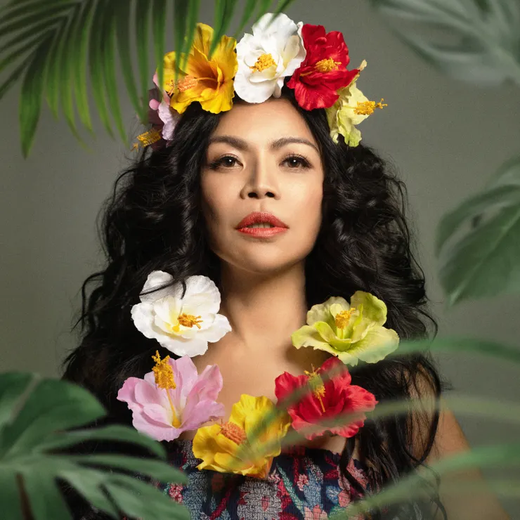 阿洛《女人島》