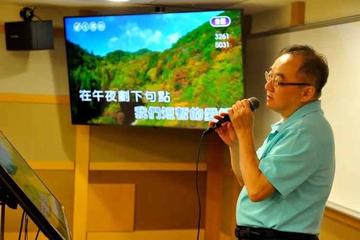 【陶醉的歌者】