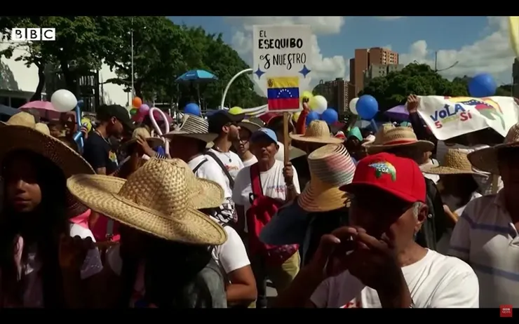 委內瑞拉支持合併艾瑟奎波的群眾