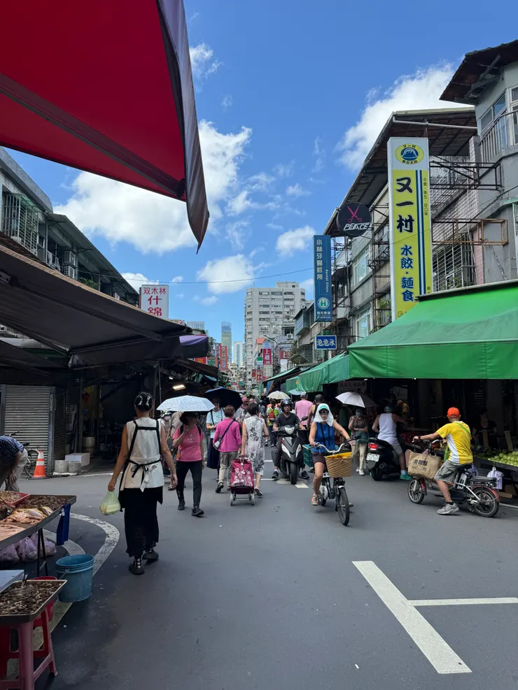 整條291巷都是市場