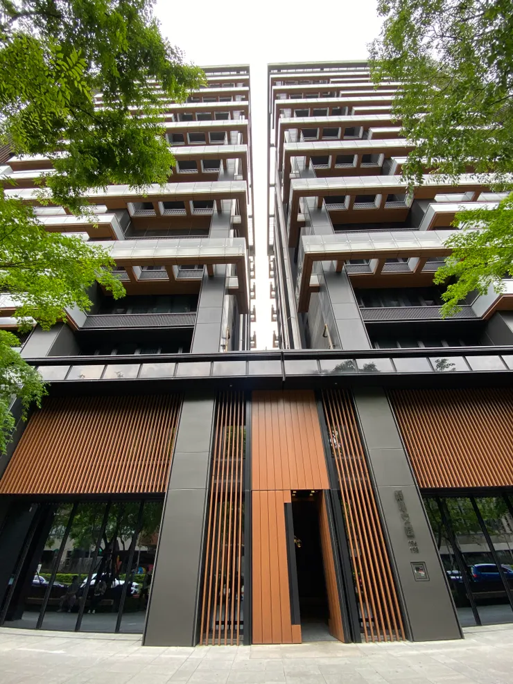 靜心中學對面的靜心文匯