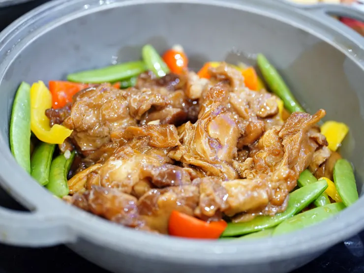 火侯掌握恰到好處，呈現傳統辦桌的精髓。