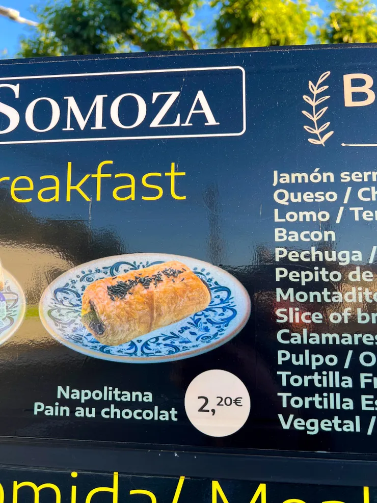 Maggie 說一定要吃巧克力可頌