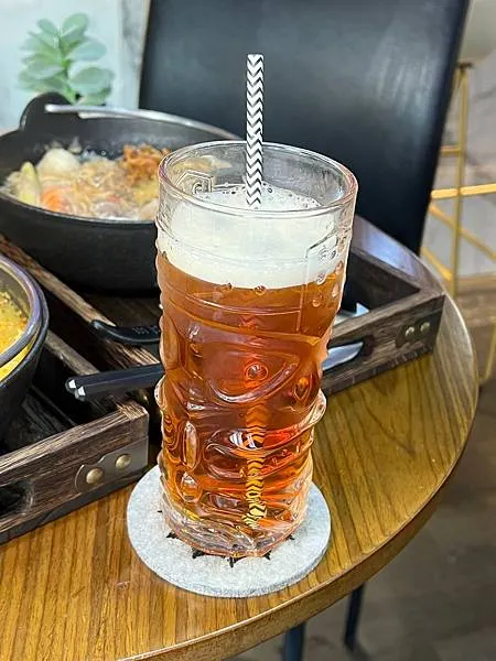 *(台中美食)雅典鑄鐵特色鍋燒意麵 / Life Bar餐酒