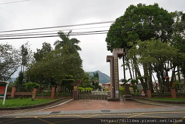 鳳凰國小，南投鹿谷