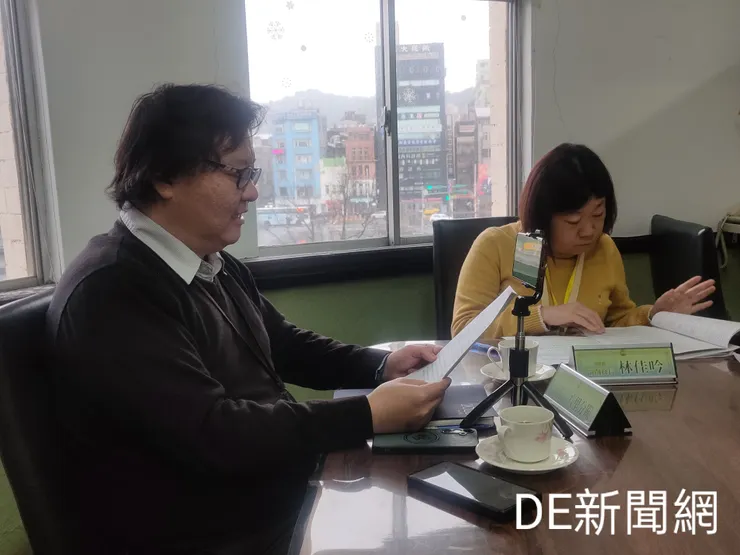 基隆關說明跨境寄送動植物及肉品管制規定。(記者曾金萬/攝)