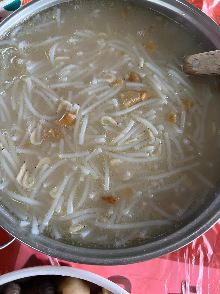 芋頭米粉湯
