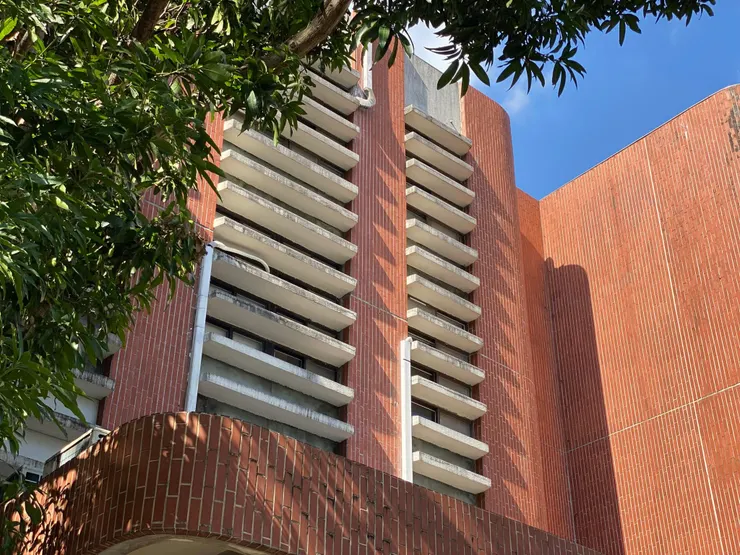 斬石子的水平遮陽