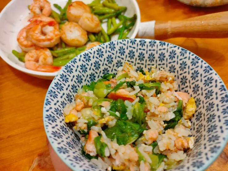 滿滿的蛋白質跟蔬菜看了就很舒服。