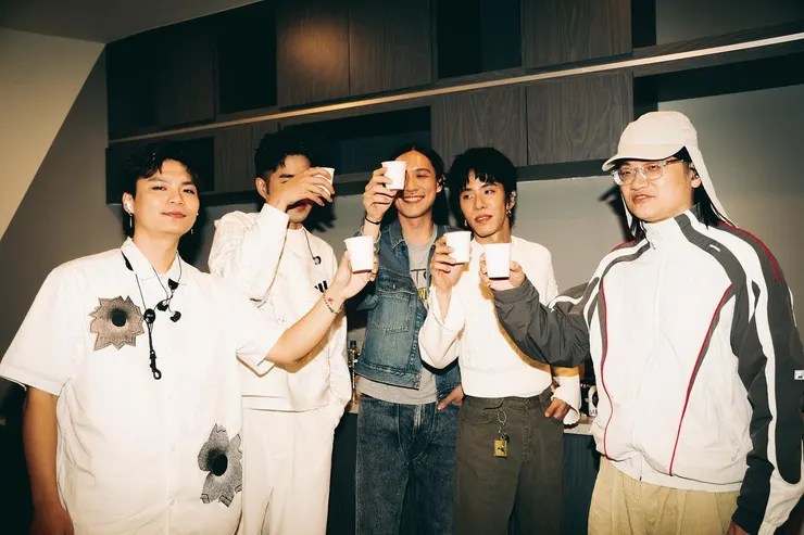 圖片引自「落日飛車 Sunset Rollercoaster」粉絲專頁