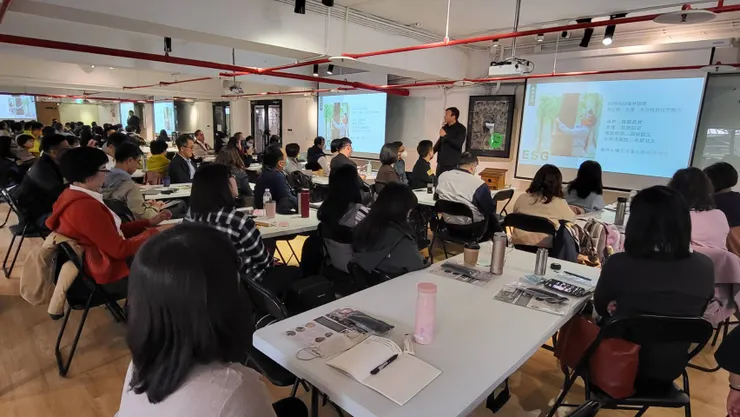 REWOOD受邀前往與國中、小學校長們分享