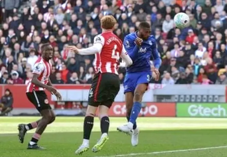 比圖頭槌建功助愛華頓追和1:1