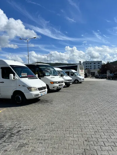 「阿爾巴尼亞」巴士旅行ing，持續連載中