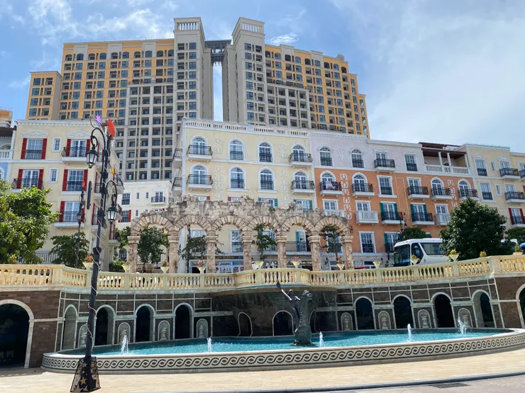 太陽城的噴泉(可能不是珍珠集團的所以沒有水舞)