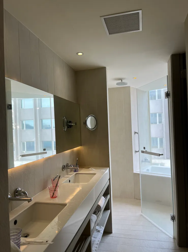 堪稱完美的衛浴喔齁齁齁。