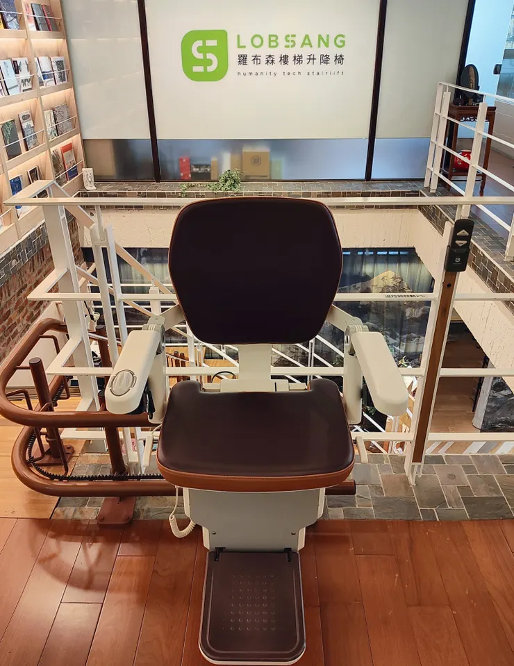 羅布森樓梯升降椅