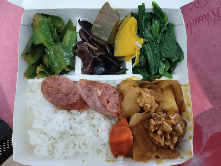 同事頭次吃到我準備的便當