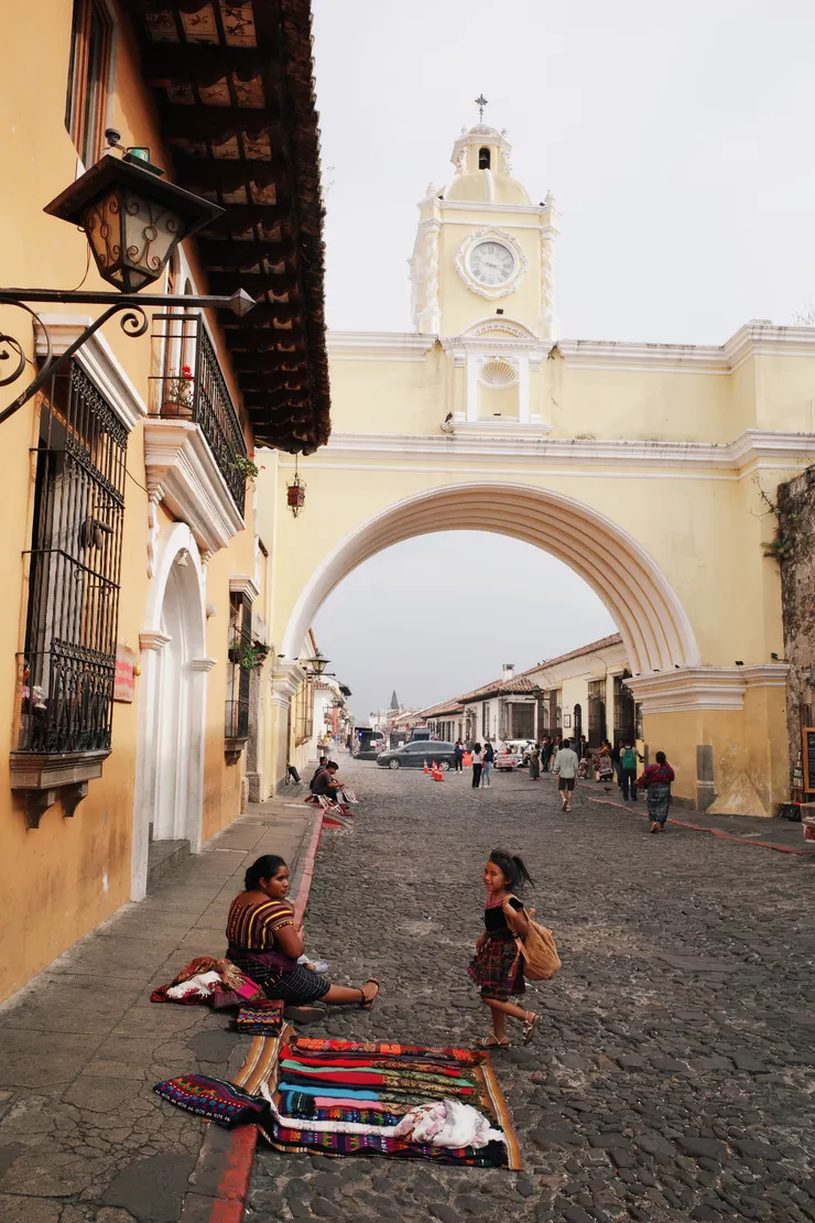 安提瓜 Antigua --- 聖卡塔利娜拱門 Santa Catalina Arch