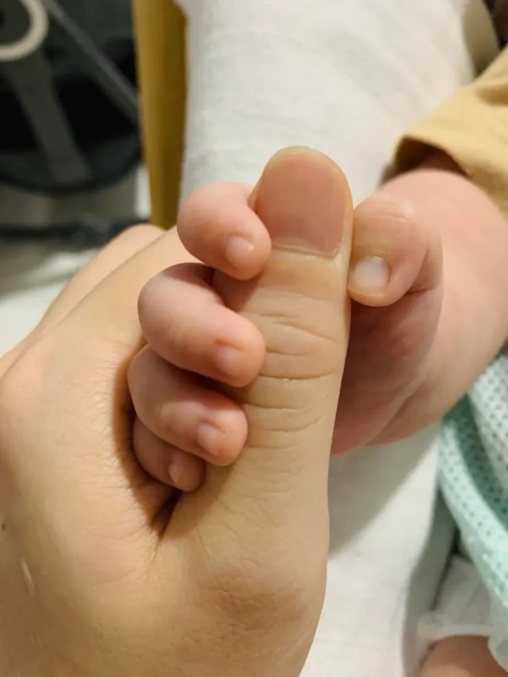 宝宝&妈咪手牵手