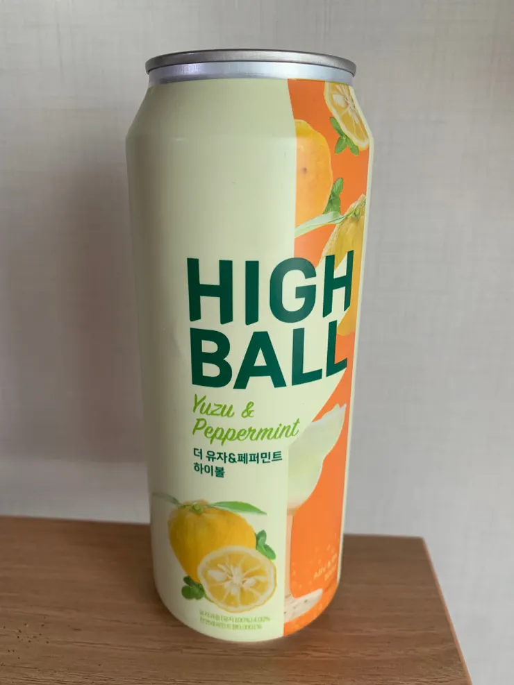也來瓶high ball，在樂天超市買的。