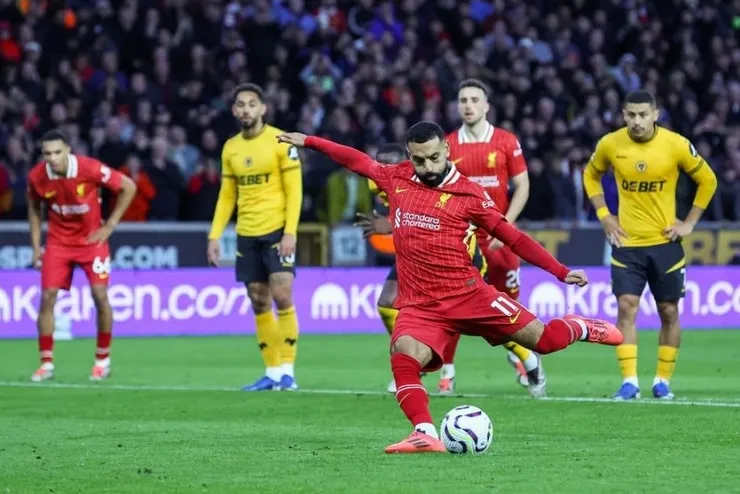 沙拿射入十二碼球助利物浦小勝2:1