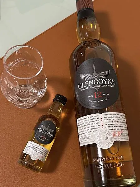 誠意滿滿的威士忌禮盒,酒友圈的小麥卡倫 - 格蘭哥尼12年禮