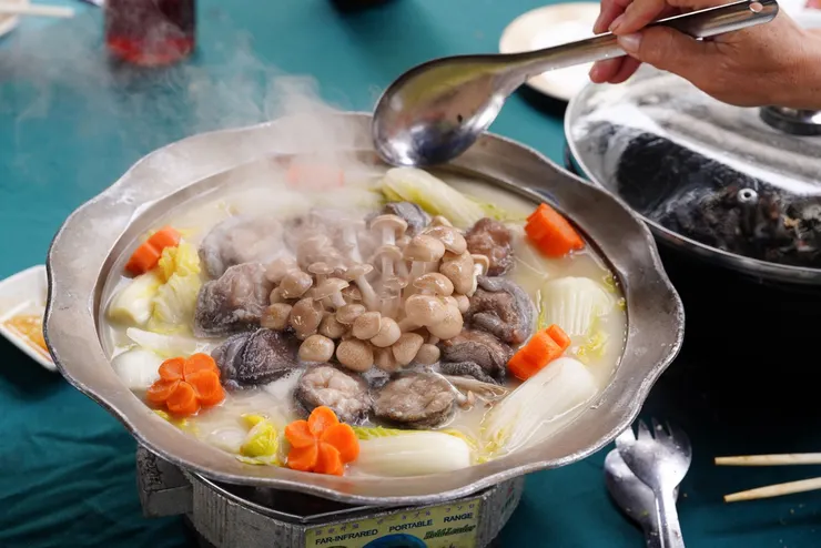 台南辦桌推薦【洪廚囍宴】澎湃海鮮盛宴，魚翅龍蝦鮑魚全都有！不