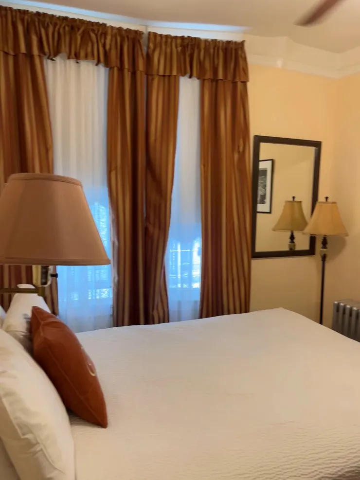 雖然房間內部空間不大 但整體入住體驗佳