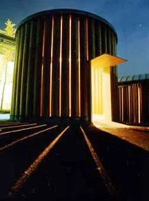 Paper Arbor,夜晚的光線照設