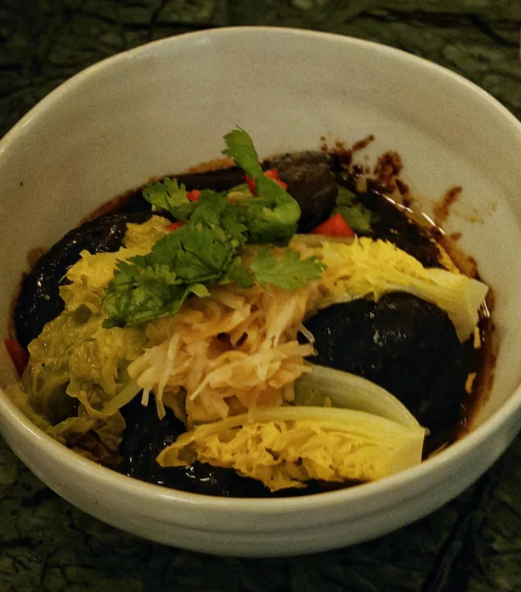 豆豆支燜黑豬肉