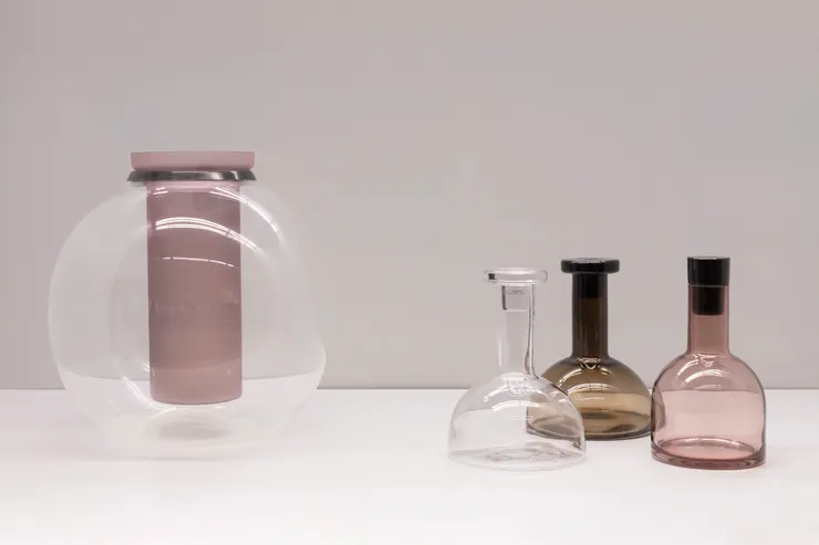 設計師的玻璃作品。ph: Francesco Merlini