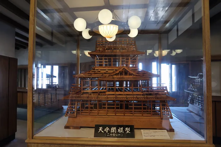 天守閣內的館藏,隨便發幾張。