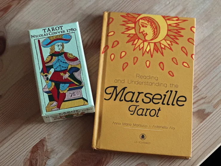 馬賽1760 和 Marseille tarot book