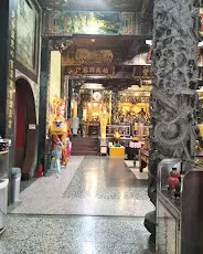 精華的龍柱及彩繪藝術（圖片截圖於網路）