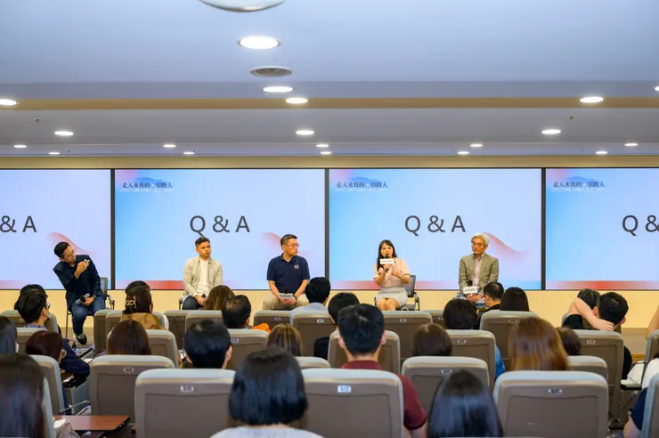 所有講師一起的ＱＡ問答。攝影｜李明宜