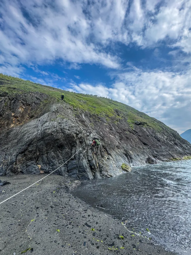 只有這一小段有拉繩而己～