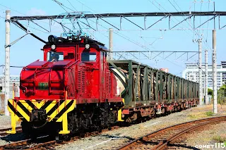 古寫真中的火車在眼前跑起來真的是令人感動！