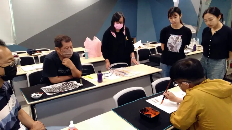 臺中西屯正念書法班：線條、直線、曲線、轉折、組織（林冠傑，2023）