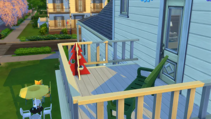 聖誕樹放在角落裏，坐在長椅上可以慢慢欣賞。