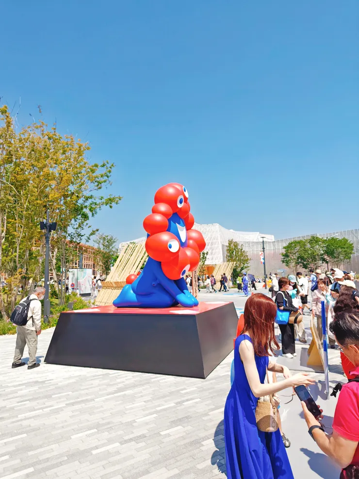 東側閘口的「脈脈」