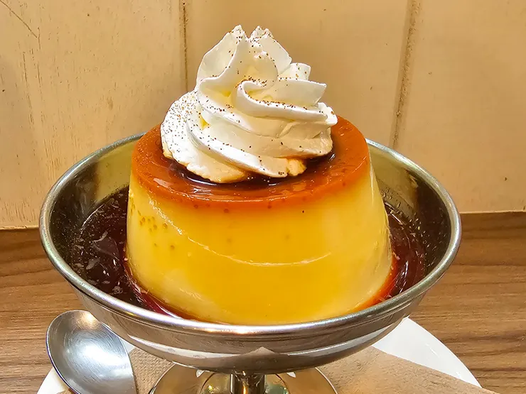 ●RACO招牌手作布丁~扎實不甜膩，可點