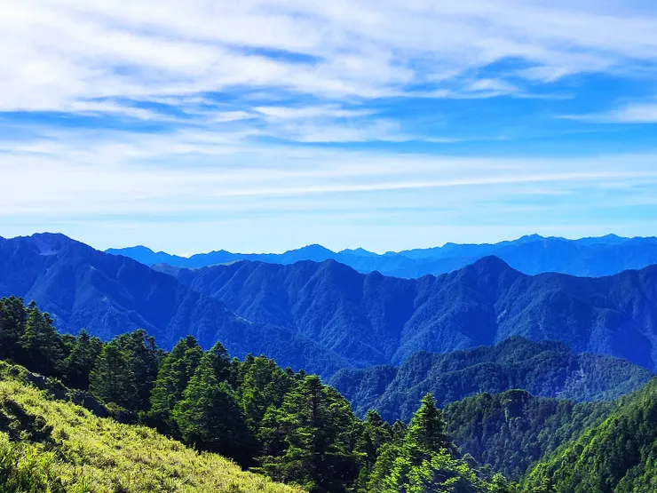 ▲頭鷹山眺望雪劍線