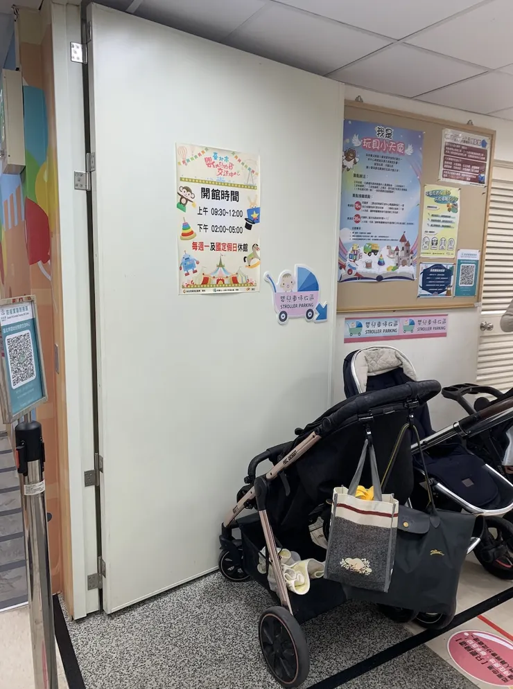 門口可以停放嬰兒車