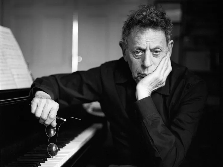 年過40歲，晚上開計程車維生的Philips Glass，內心歌唱的，是怎樣動人的樂章?