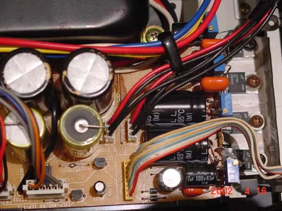 這是電源部分的特寫