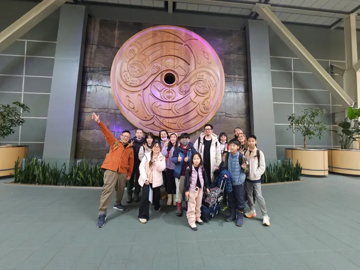 溫哥華機場大合照